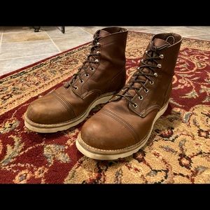 Red Wing Iron Rangers 8111